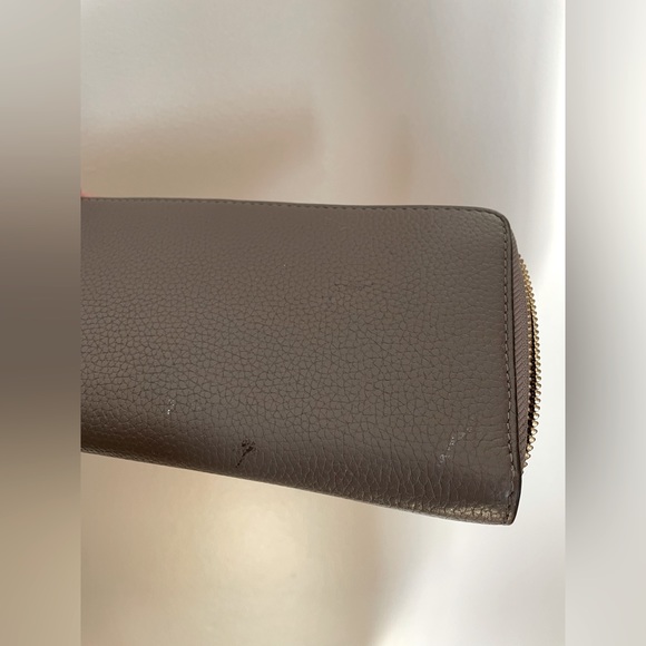 Tory Burch Wallet - Picture 6 of 6